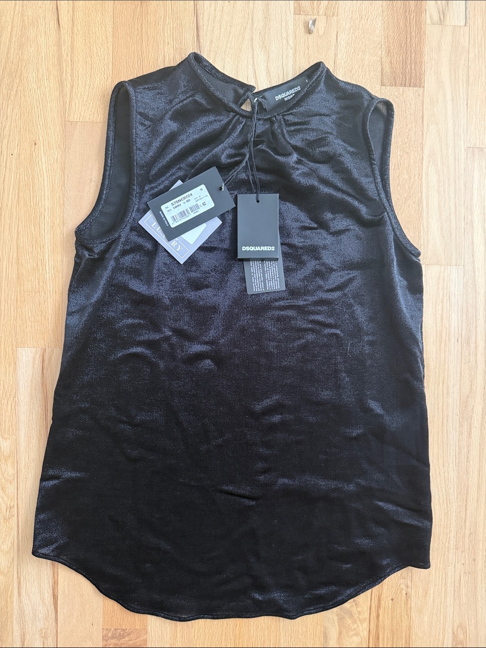 NWT: DSquared2 Black Sleeveless Shimmer Silk Camisole Top, sz 42(IT) / M(US)